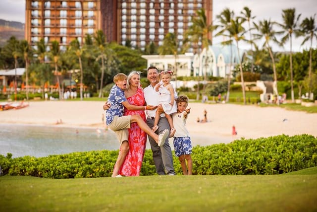 Hire Photographer, Professional Photo Shoot - Honolulu - Photo 1 of 14